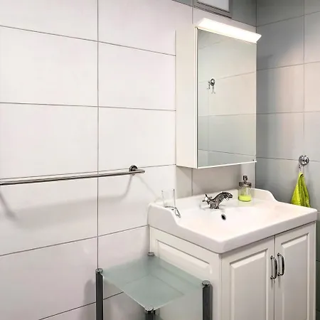 The Puzzle דירה וארנה